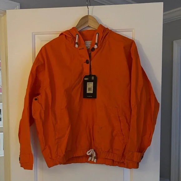 Filson Women’s Ranger Hooded Popover Bright Orange Hooded Jacket - Picture 9 of 10